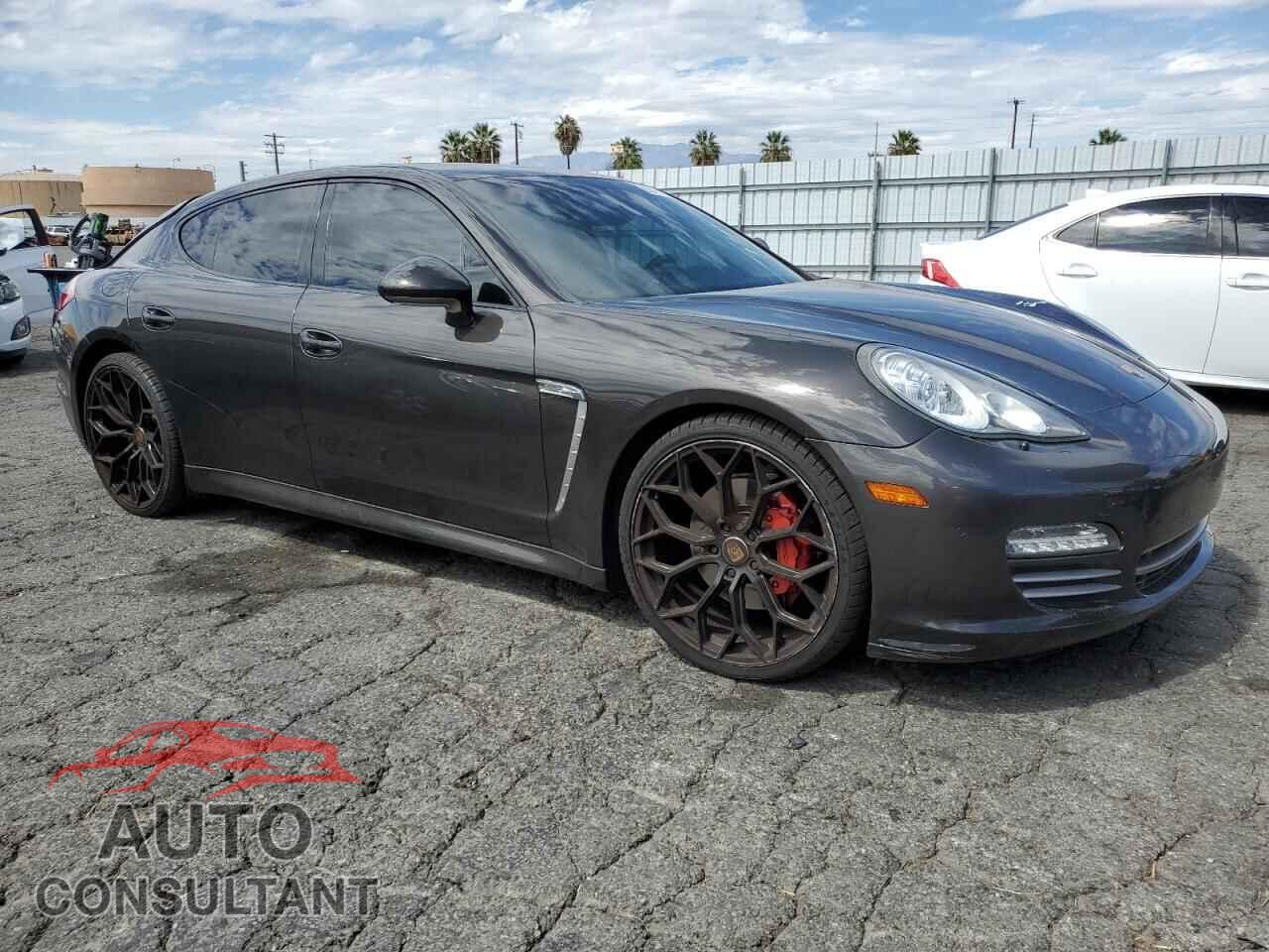 PORSCHE PANAMERA 2013 - WP0AA2A72DL016293