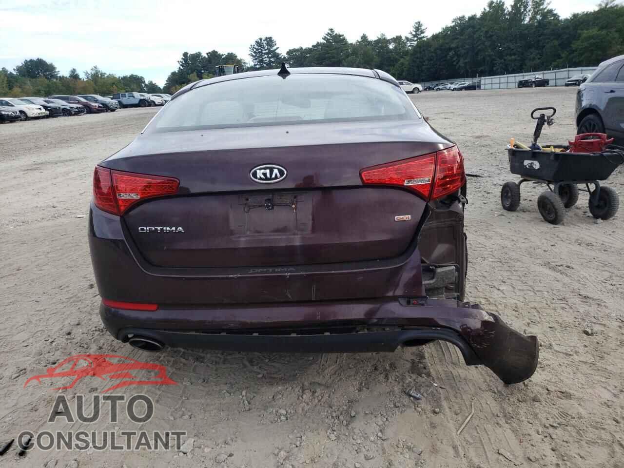 KIA OPTIMA 2011 - KNAGM4A74B5168460