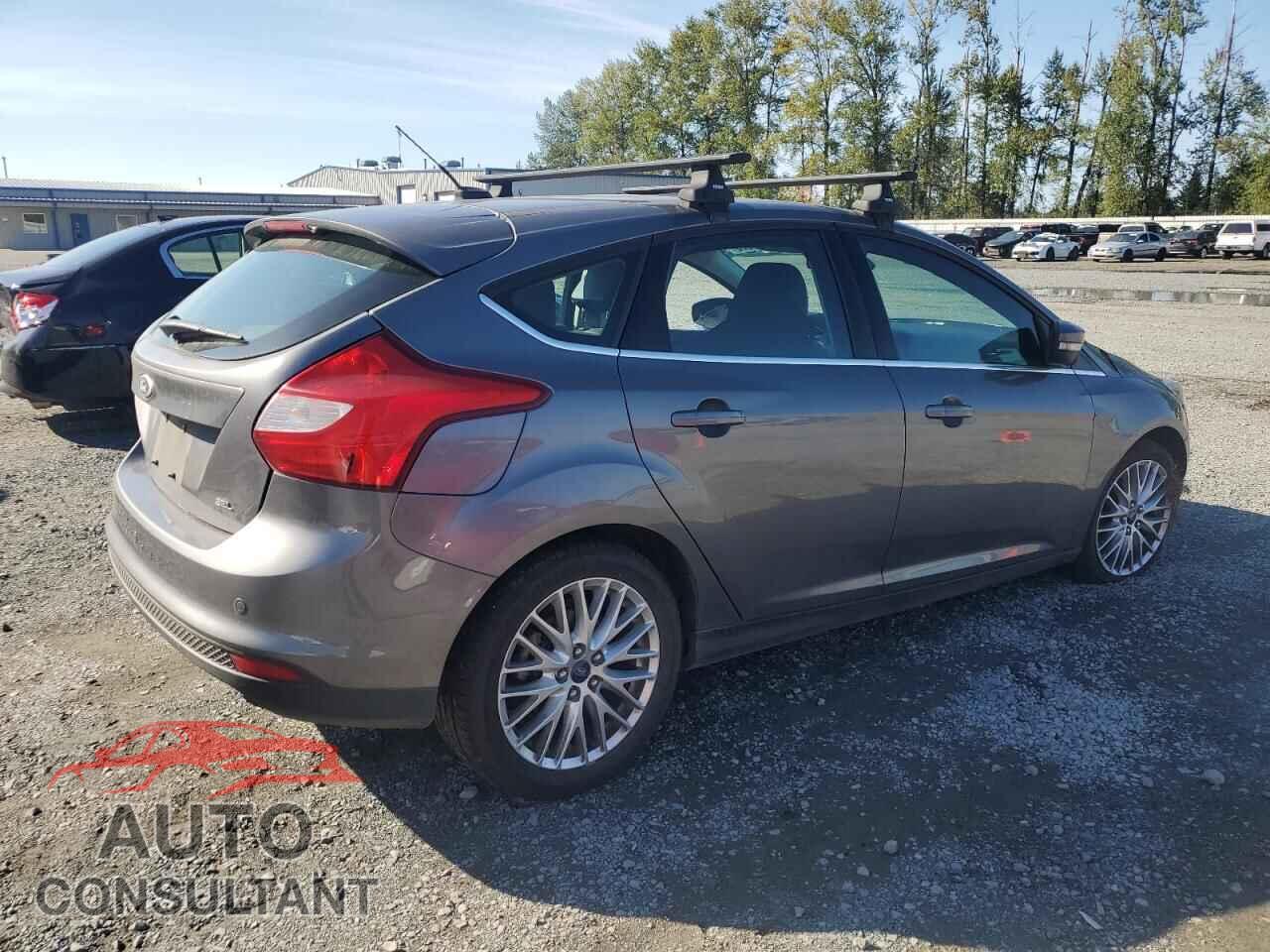 FORD FOCUS 2012 - 1FAHP3M2XCL423589