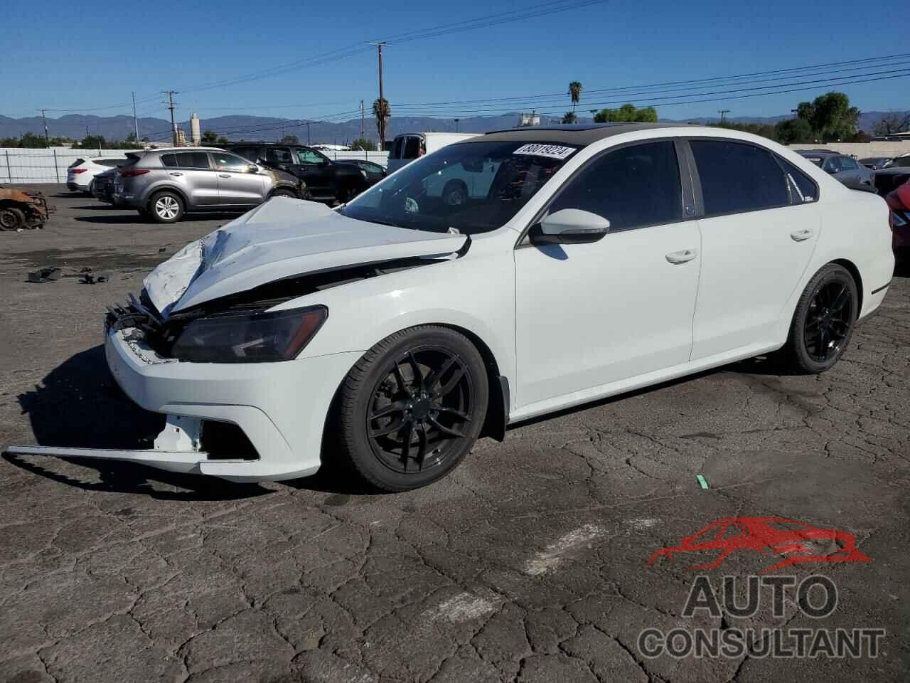 VOLKSWAGEN PASSAT 2019 - 1VWLA7A35KC013840