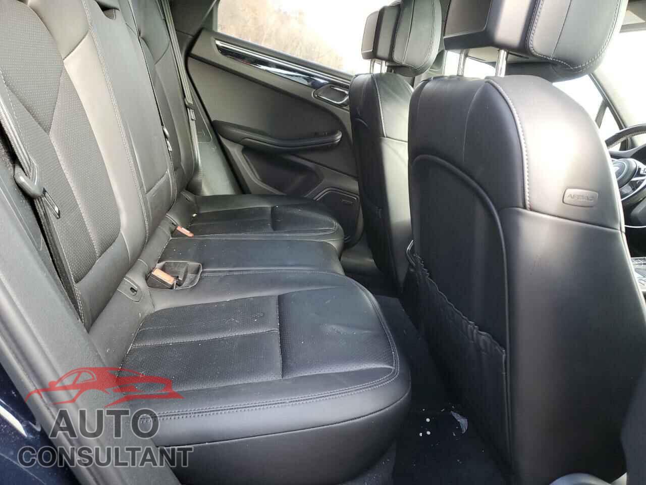 PORSCHE MACAN 2017 - WP1AB2A51HLB11346