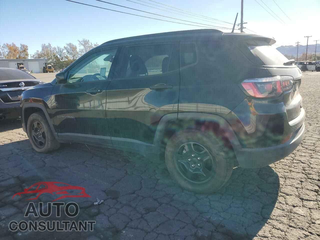 JEEP COMPASS 2018 - 3C4NJCAB2JT123095