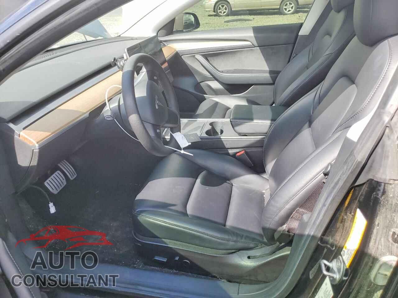TESLA MODEL 3 2021 - 5YJ3E1EC6MF030196