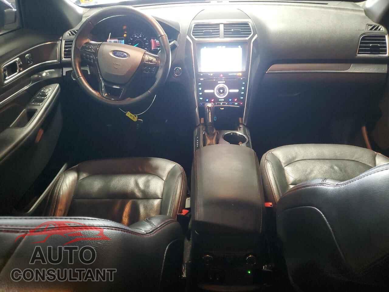 FORD EXPLORER 2018 - 1FM5K8GT9JGB31432