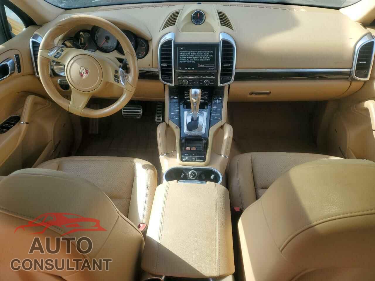PORSCHE CAYENNE 2013 - WP1AE2A21DLA14185