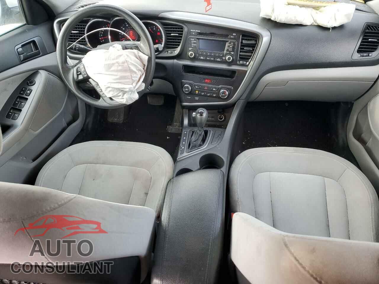 KIA OPTIMA 2011 - KNAGM4A76B5124234