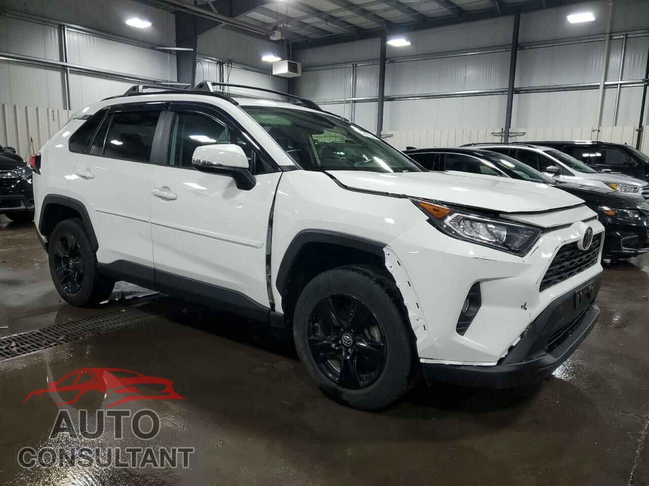 TOYOTA RAV4 2019 - JTMP1RFV9KD513911