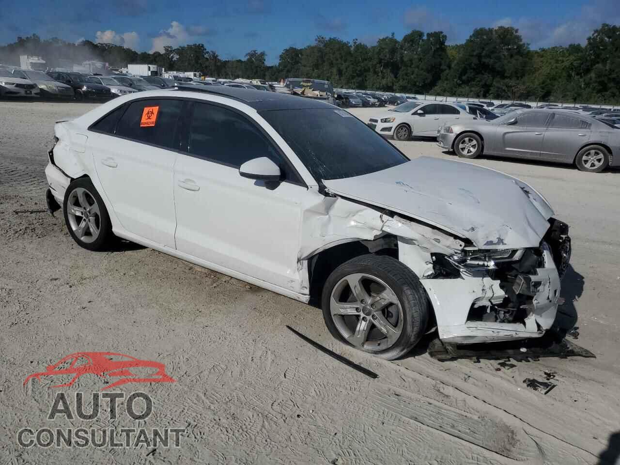 AUDI A3 2017 - WAUB8GFF6H1027146