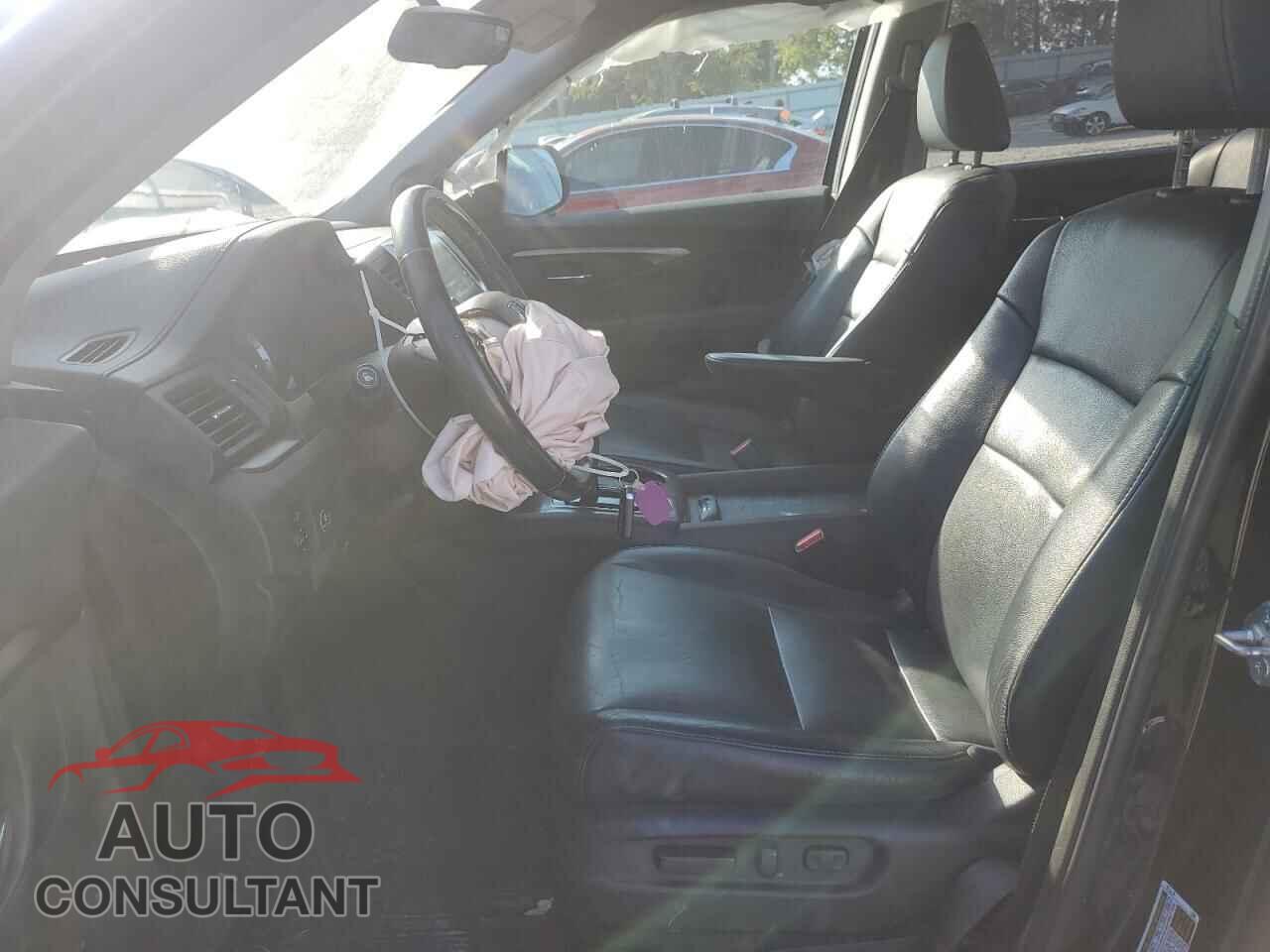 HONDA PILOT 2017 - 5FNYF5H57HB048185