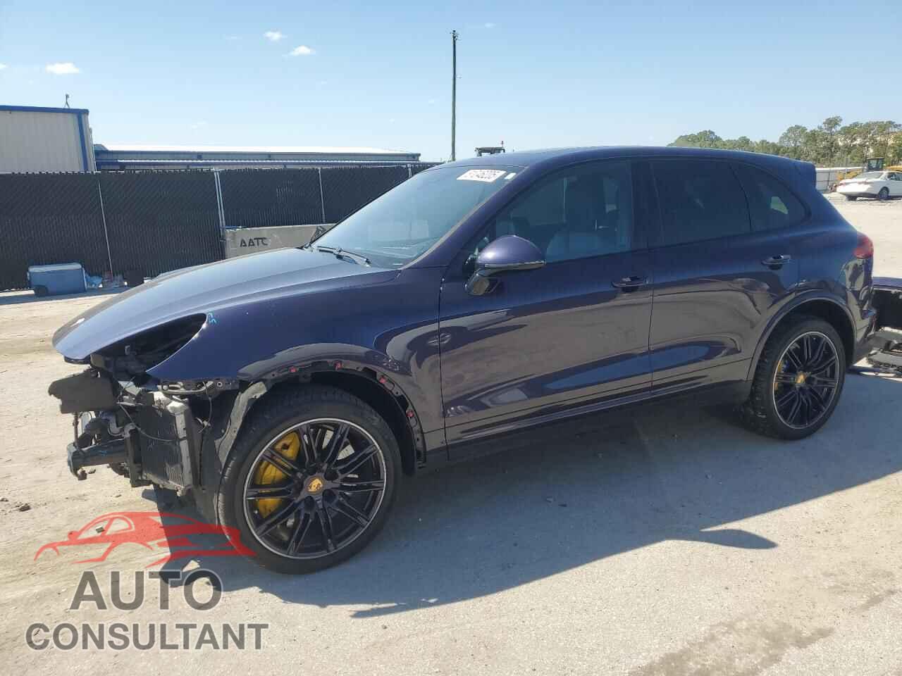 PORSCHE CAYENNE 2017 - WP1AC2A21HLA97323