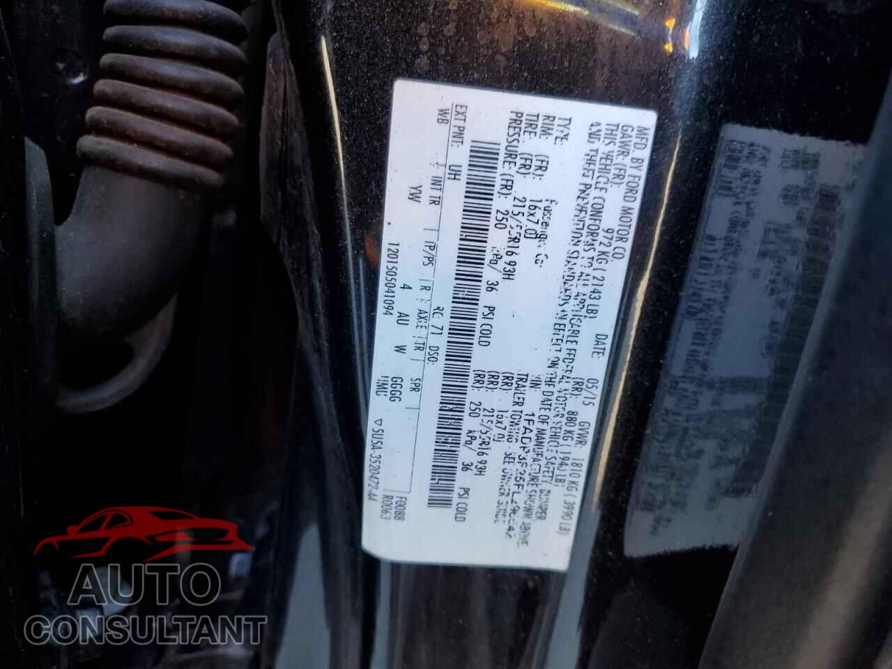 FORD FOCUS 2015 - 1FADP3F25FL296542