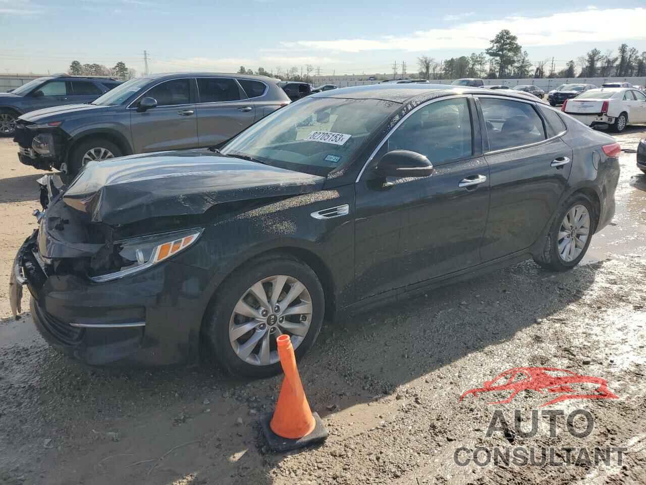 KIA OPTIMA 2017 - 5XXGU4L30HG138924