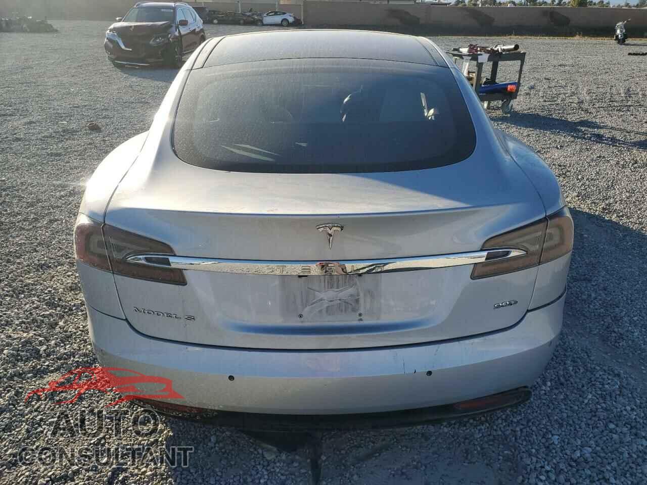 TESLA MODEL S 2016 - 5YJSA1E26GF147974