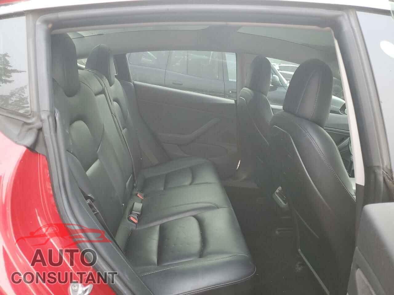 TESLA MODEL 3 2018 - 5YJ3E1EA3JF039268