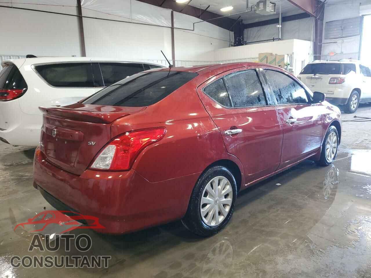 NISSAN VERSA 2017 - 3N1CN7AP3HL824935