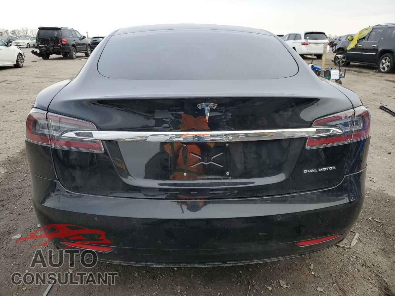 TESLA MODEL S 2019 - 5YJSA1E20KF339870