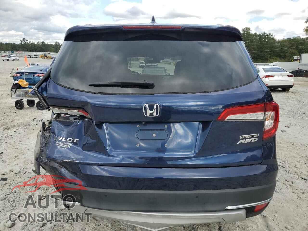 HONDA PILOT 2020 - 5FNYF6H92LB044403