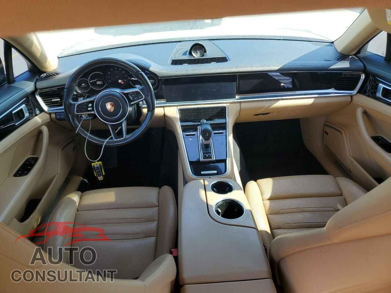 PORSCHE PANAMERA 2018 - WP0AA2A70JL111012