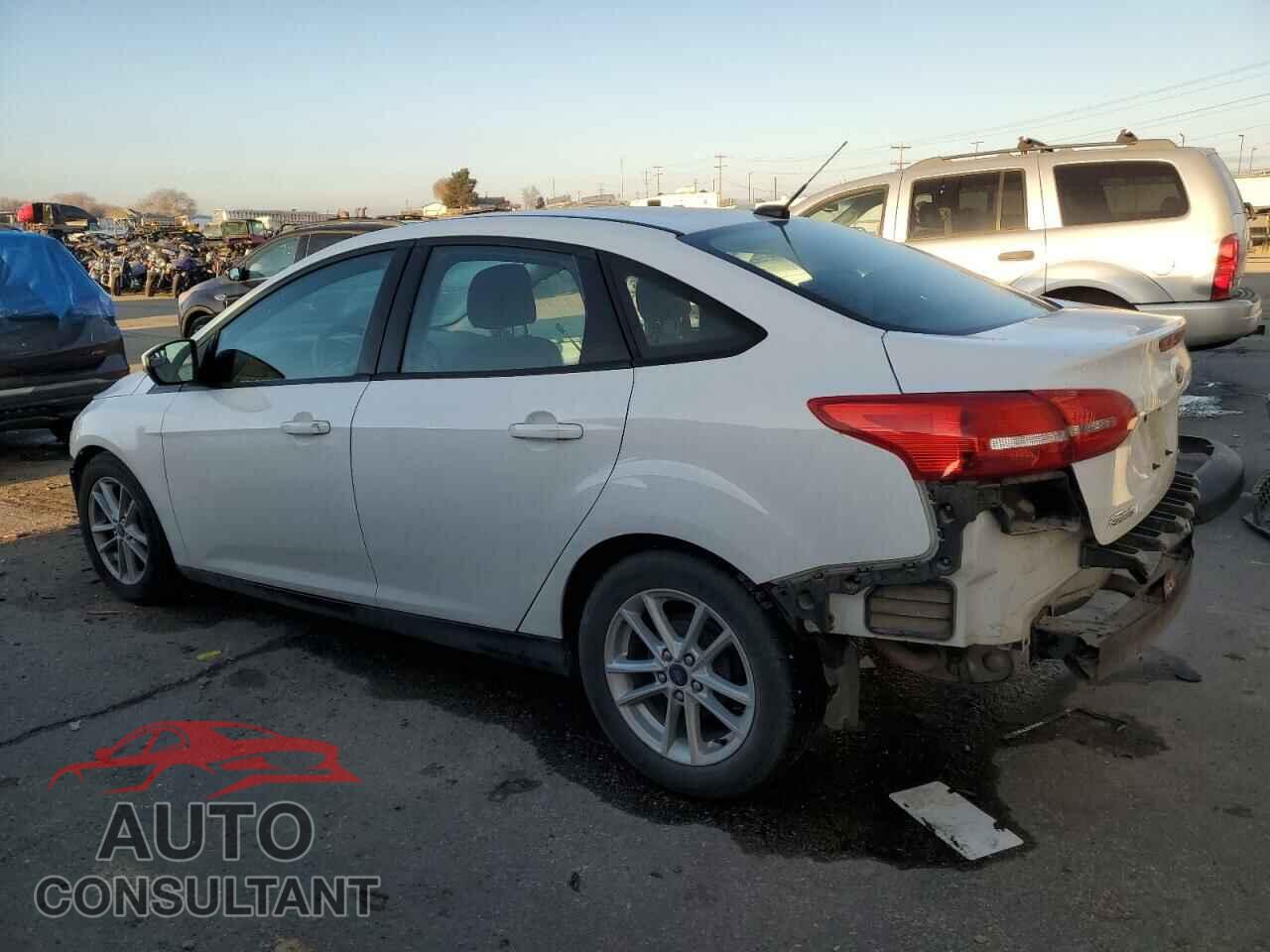 FORD FOCUS 2017 - 1FADP3F27HL226219