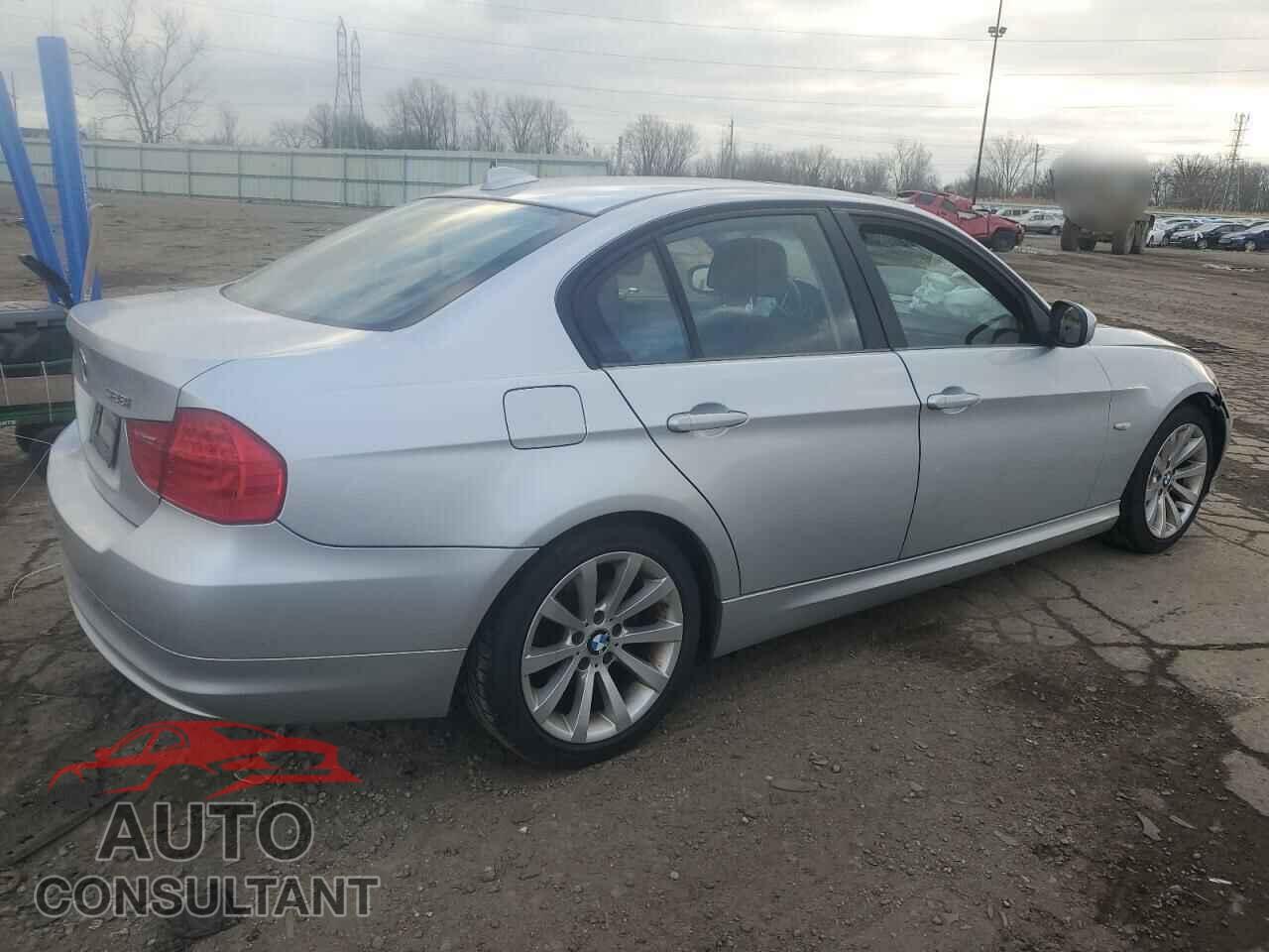 BMW 3 SERIES 2011 - WBAPH7C56BE683302