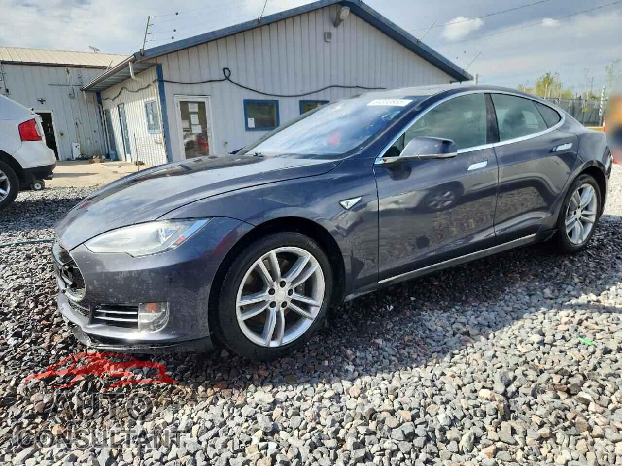 TESLA MODEL S 2016 - 5YJSA1E22GF122263