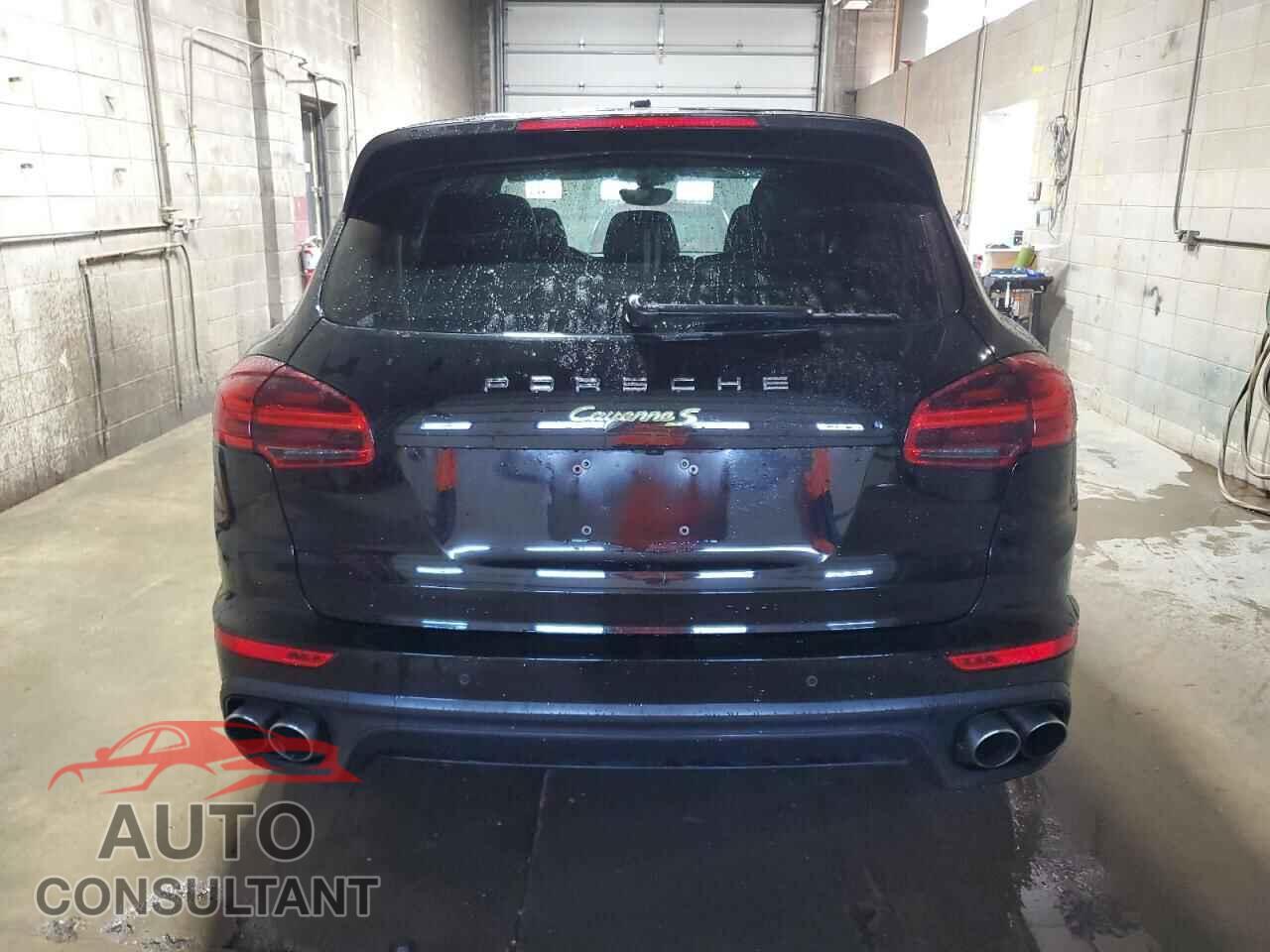PORSCHE CAYENNE 2017 - WP1AE2A29HLA73779