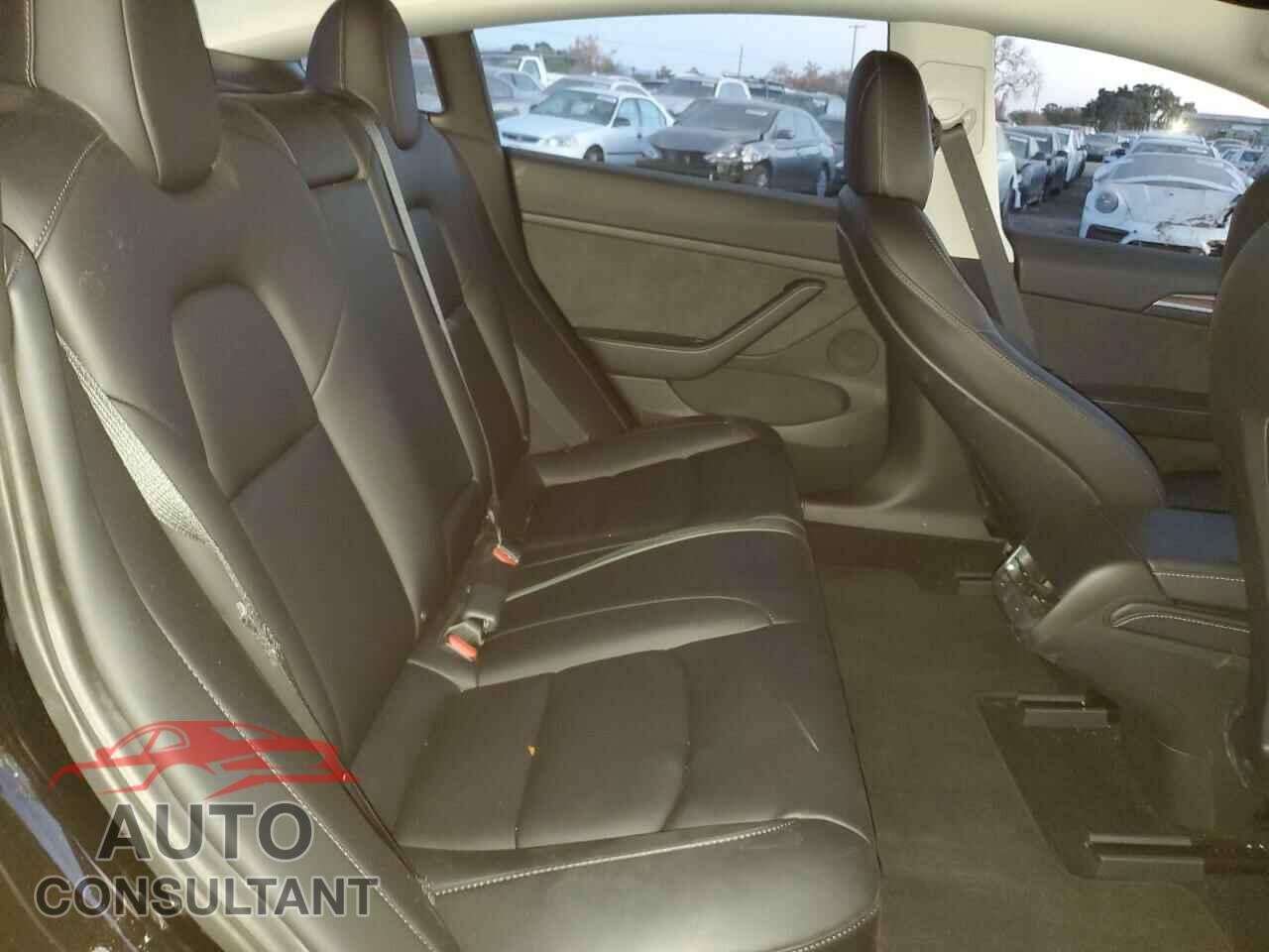 TESLA MODEL 3 2022 - 5YJ3E1EB7NF174381