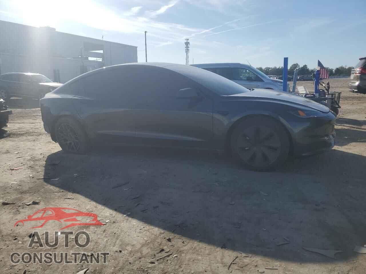 TESLA MODEL 3 2025 - 5YJ3E1EA2SF973312