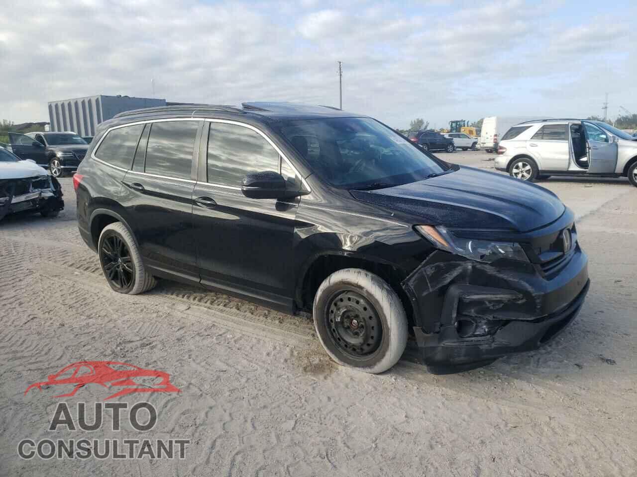 HONDA PILOT 2021 - 5FNYF5H21MB020933