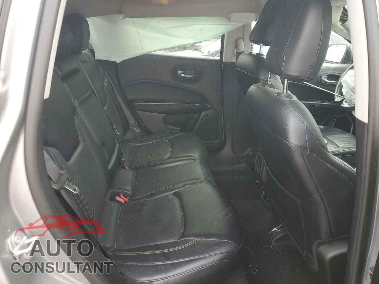 JEEP COMPASS 2017 - 3C4NJDCB2HT628082