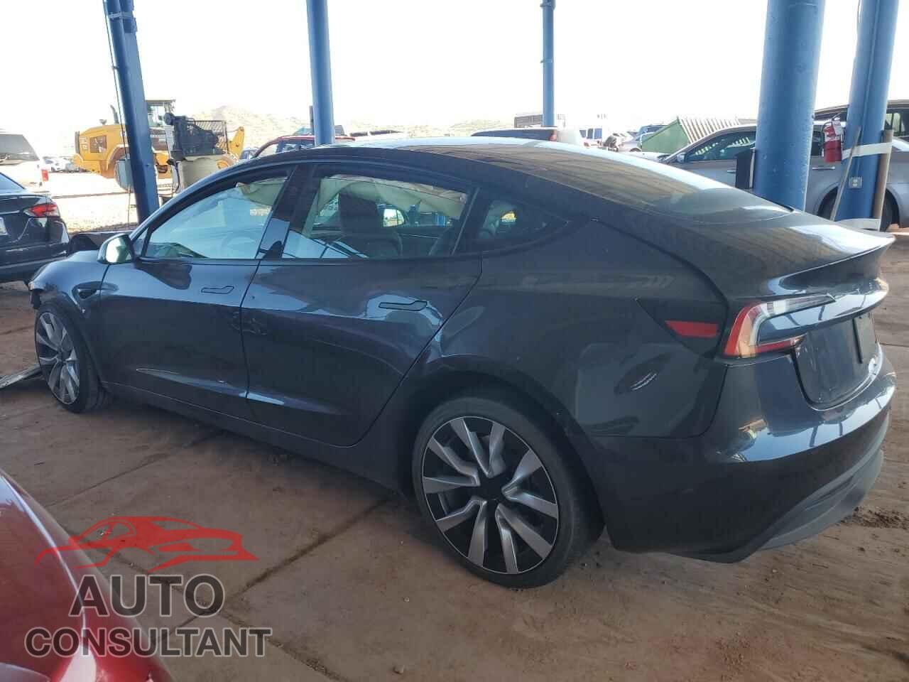 TESLA MODEL 3 2024 - 5YJ3E1EA6RF869111