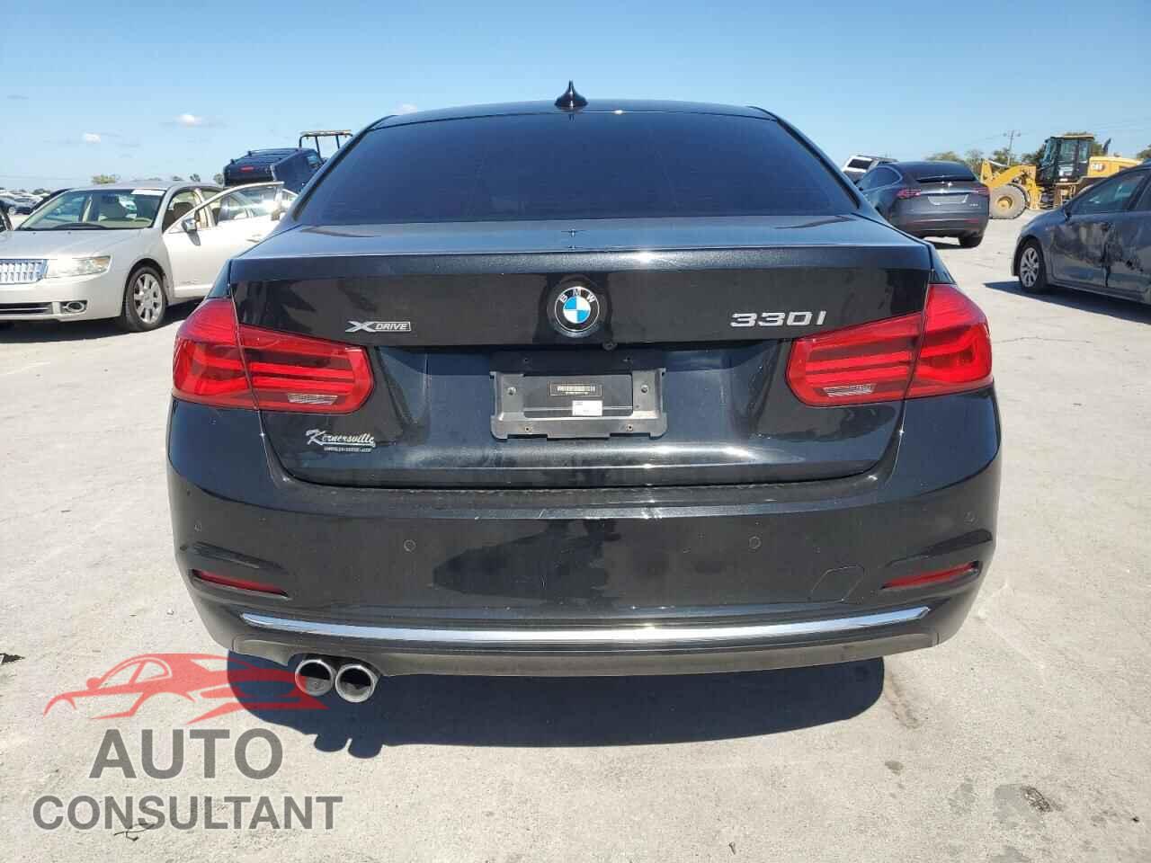 BMW 3 SERIES 2017 - WBA8D9C3XHA011916
