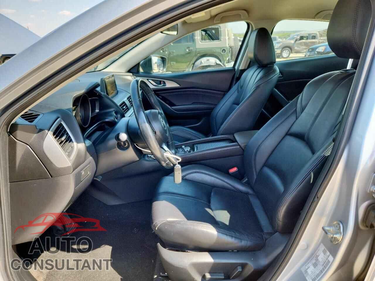 MAZDA 3 2017 - 3MZBN1V73HM131127