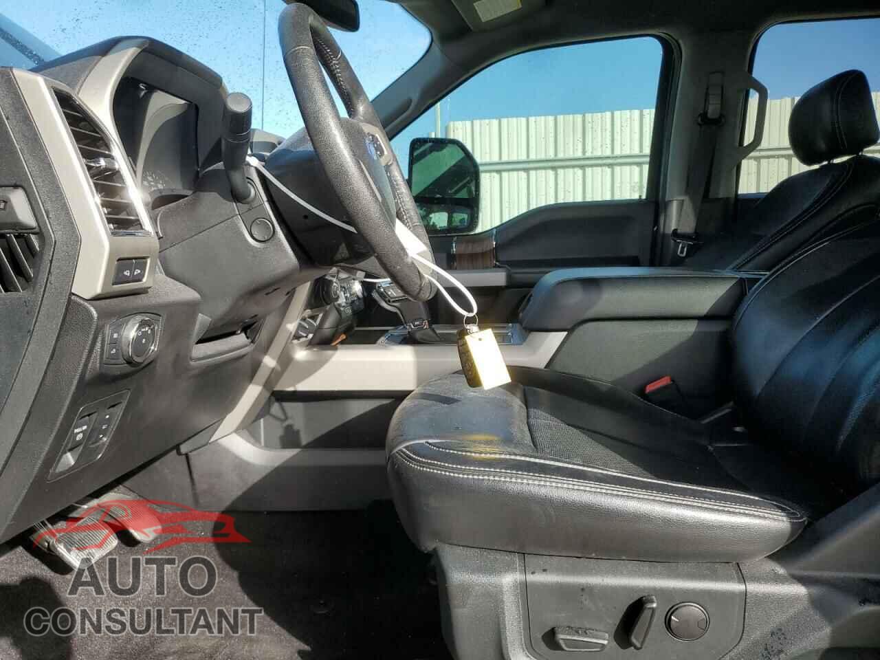 FORD F-150 2019 - 1FTEW1E43KFB77261