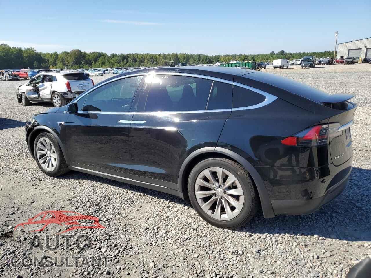TESLA MODEL X 2017 - 5YJXCDE26HF038272