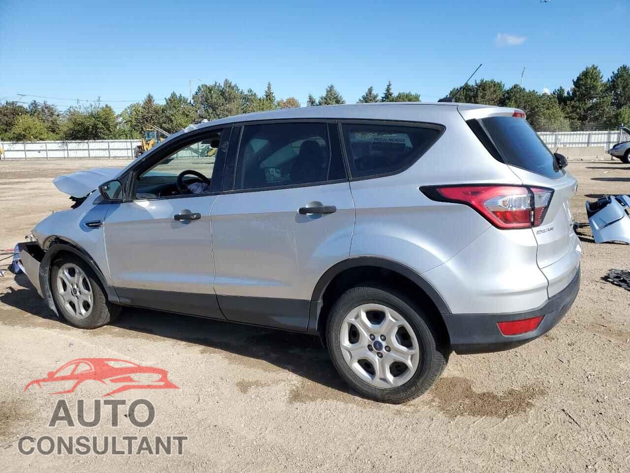 FORD ESCAPE 2017 - 1FMCU0F73HUE74613