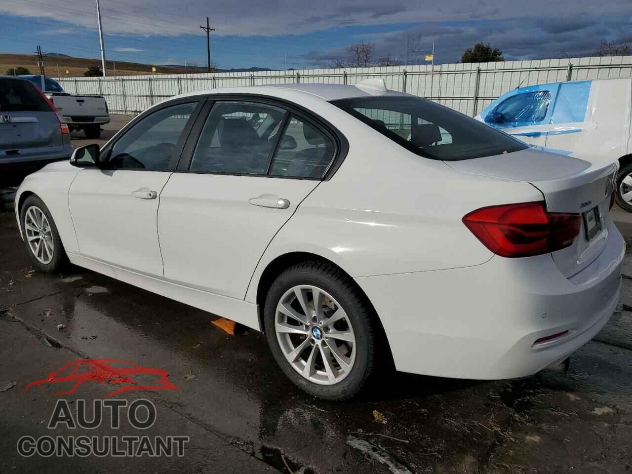 BMW 3 SERIES 2016 - WBA8E5G50GNU21715