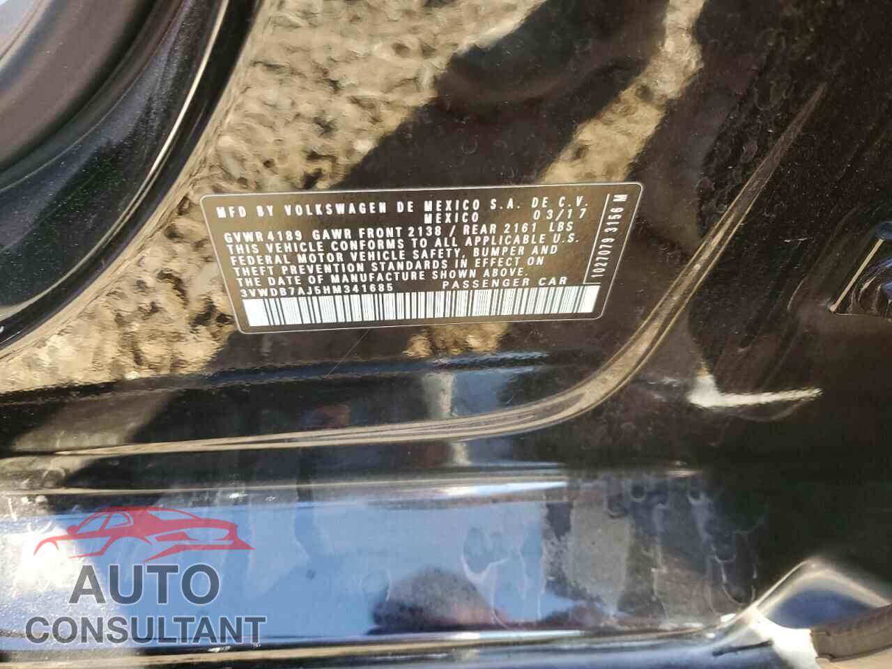 VOLKSWAGEN JETTA 2017 - 3VWDB7AJ5HM341685