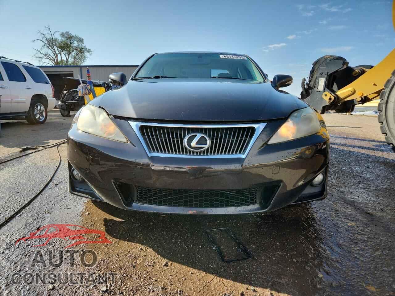LEXUS IS 2012 - JTHBF5C26C5182679