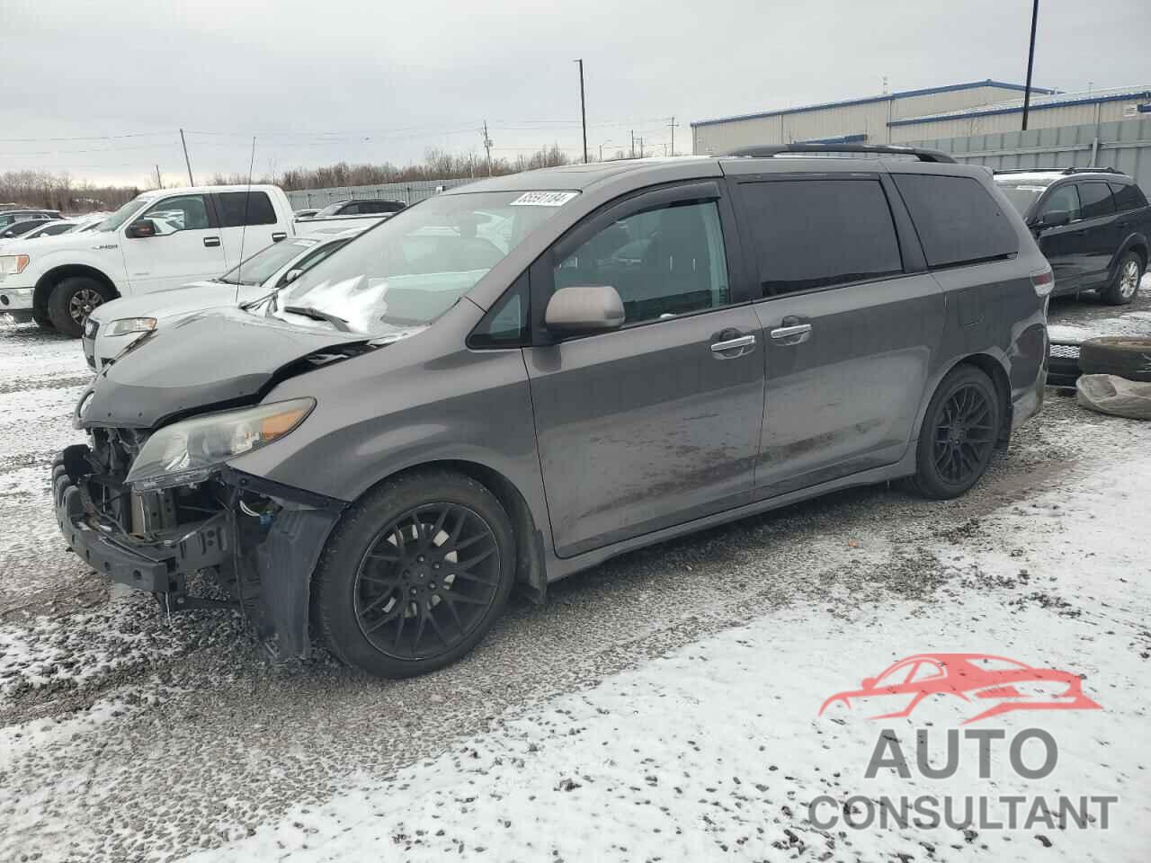 TOYOTA SIENNA 2013 - 5TDXK3DC0DS374187