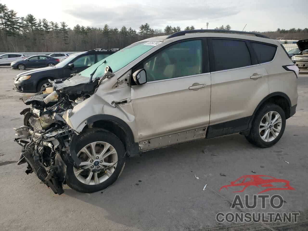 FORD ESCAPE 2018 - 1FMCU9GD7JUD46034