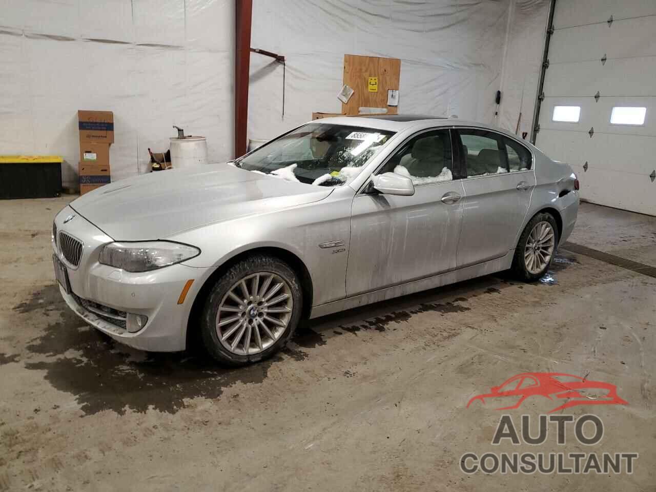 BMW 5 SERIES 2011 - WBAFU7C5XBC879469