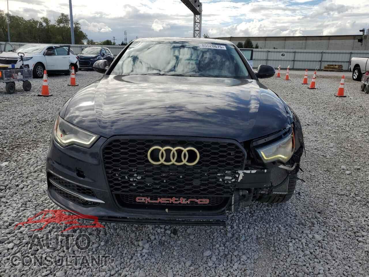 AUDI S6/RS6 2013 - WAUF2BFC6DN049422