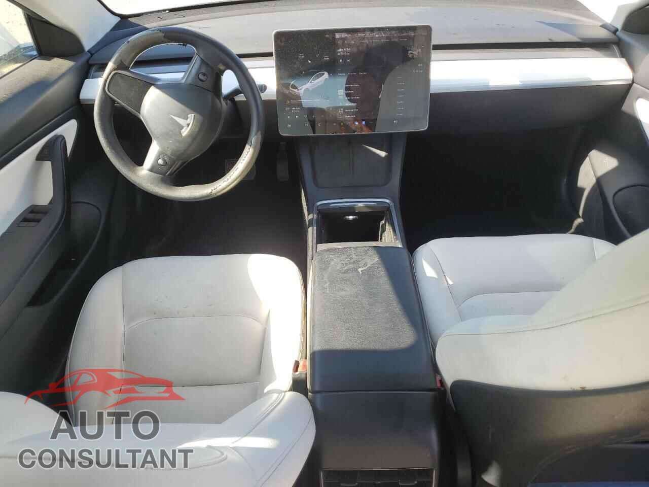 TESLA MODEL 3 2021 - 5YJ3E1EB4MF860182