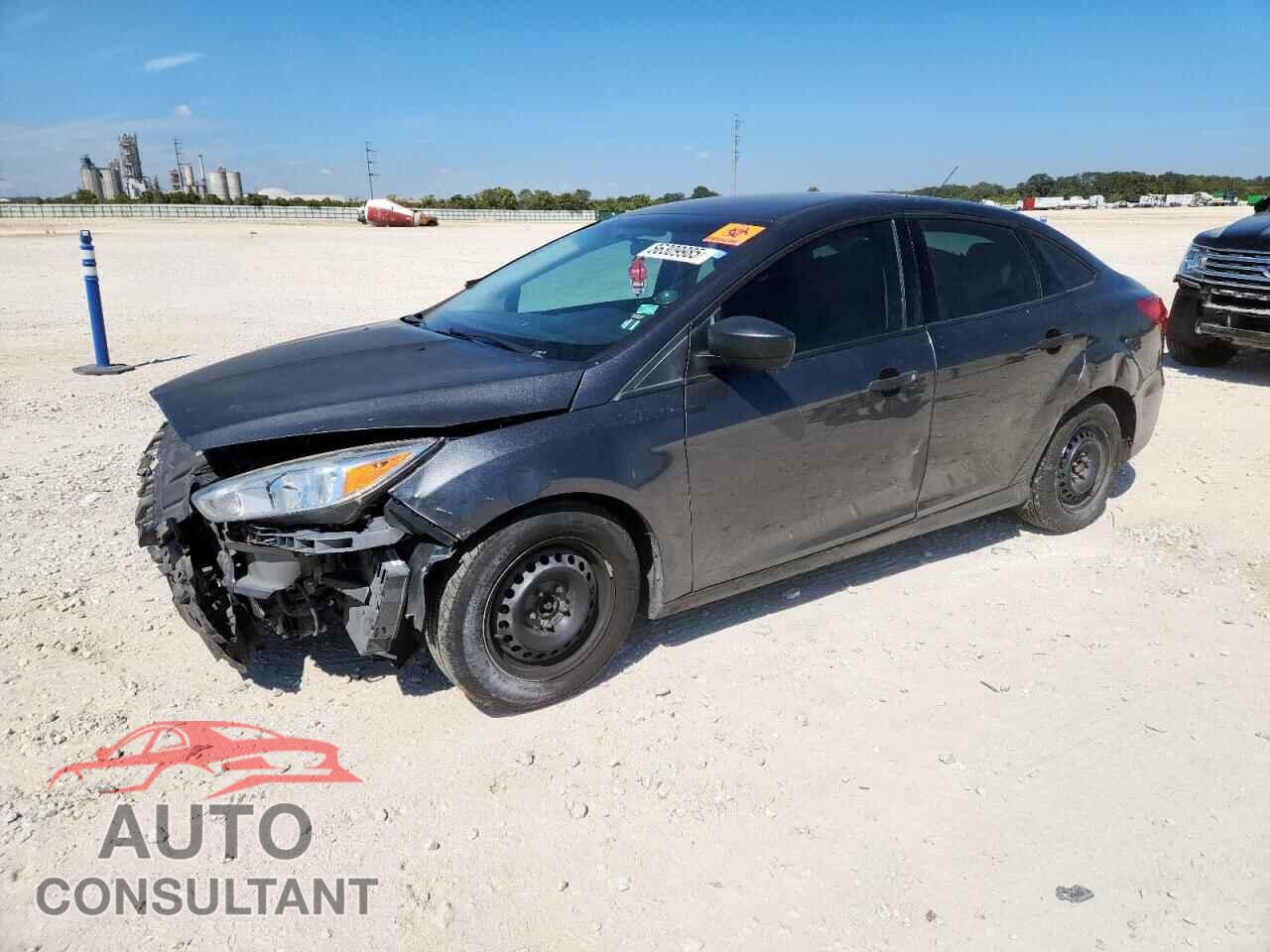 FORD FOCUS 2018 - 1FADP3E20JL321521