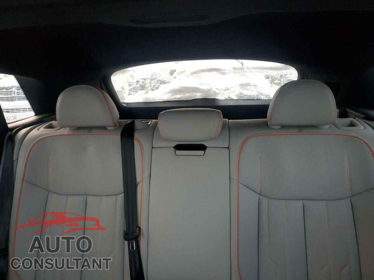 AUDI E-TRON CHR 2023 - WA1VABGE0PB005711