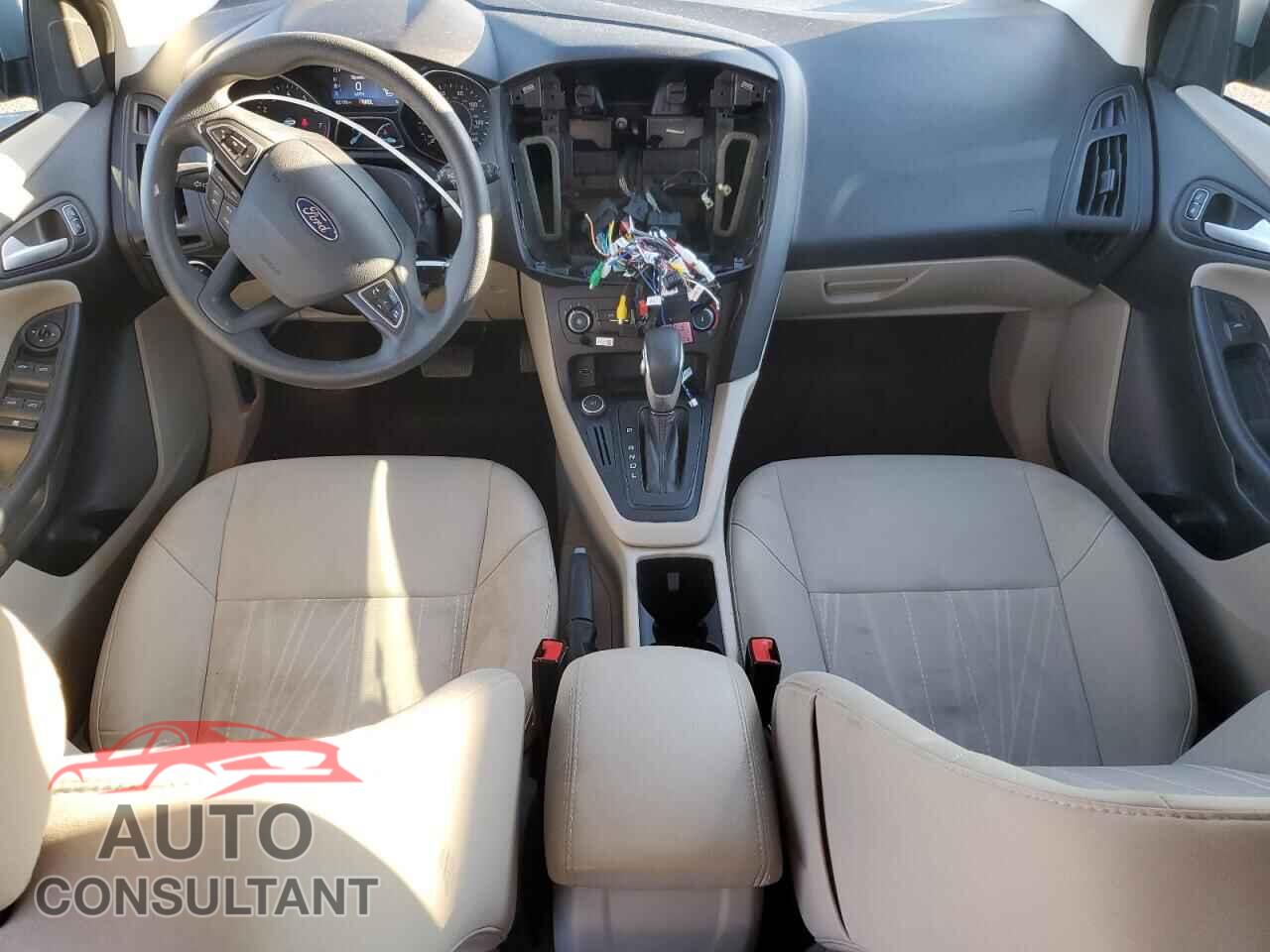 FORD FOCUS 2017 - 1FADP3K22HL301222