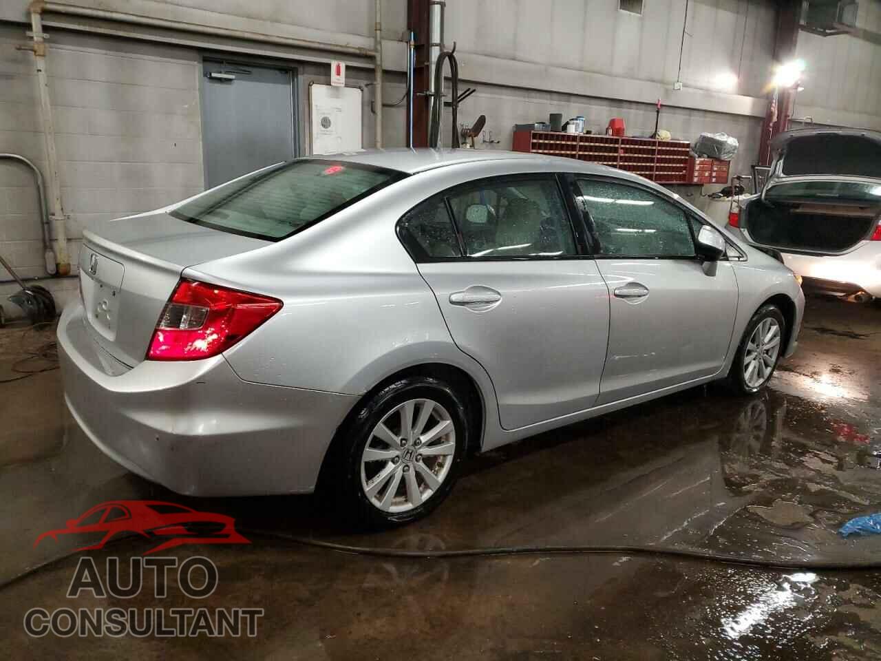 HONDA CIVIC 2012 - 2HGFB2F92CH308598