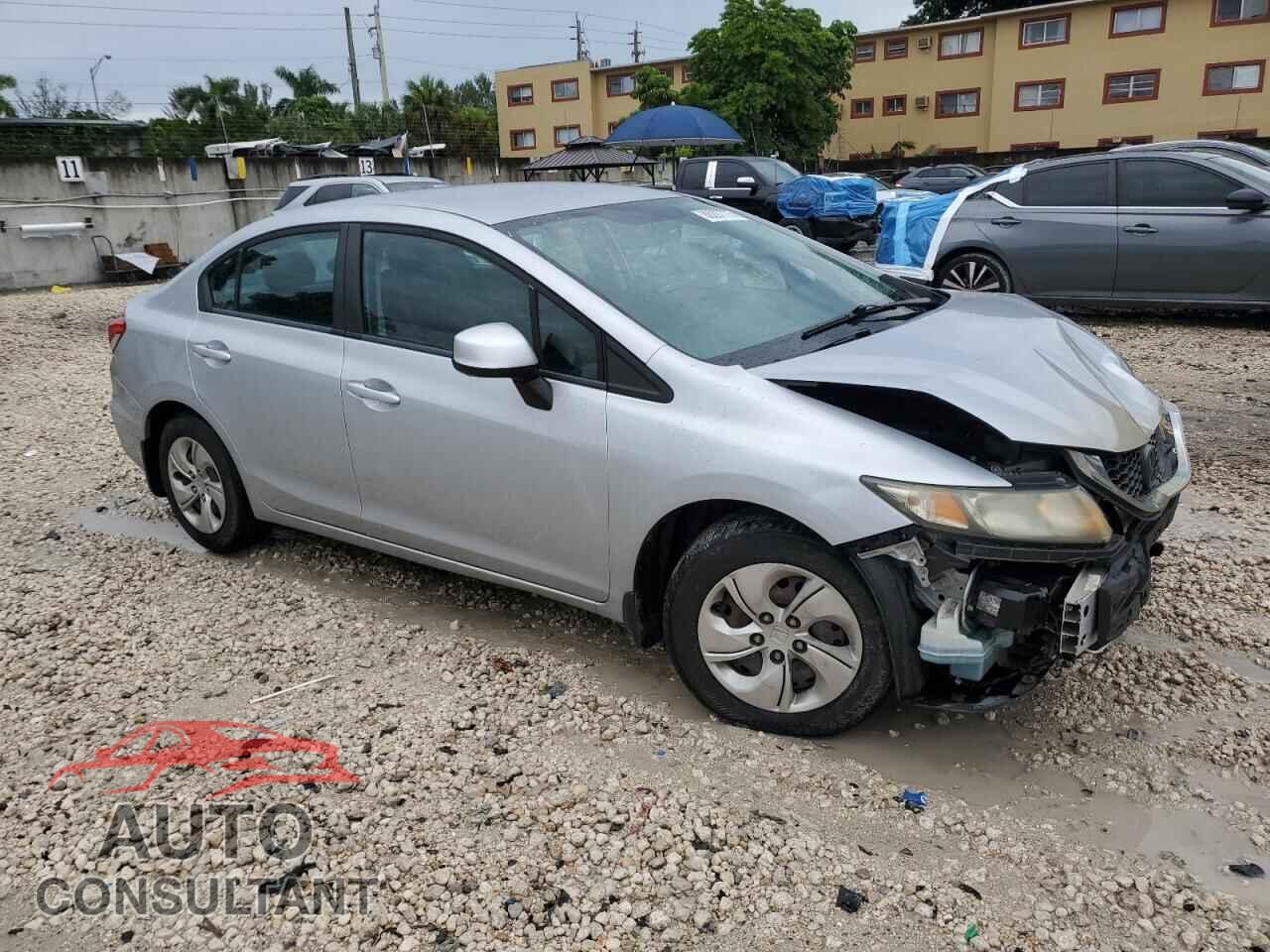 HONDA CIVIC 2013 - 2HGFB2F55DH582599