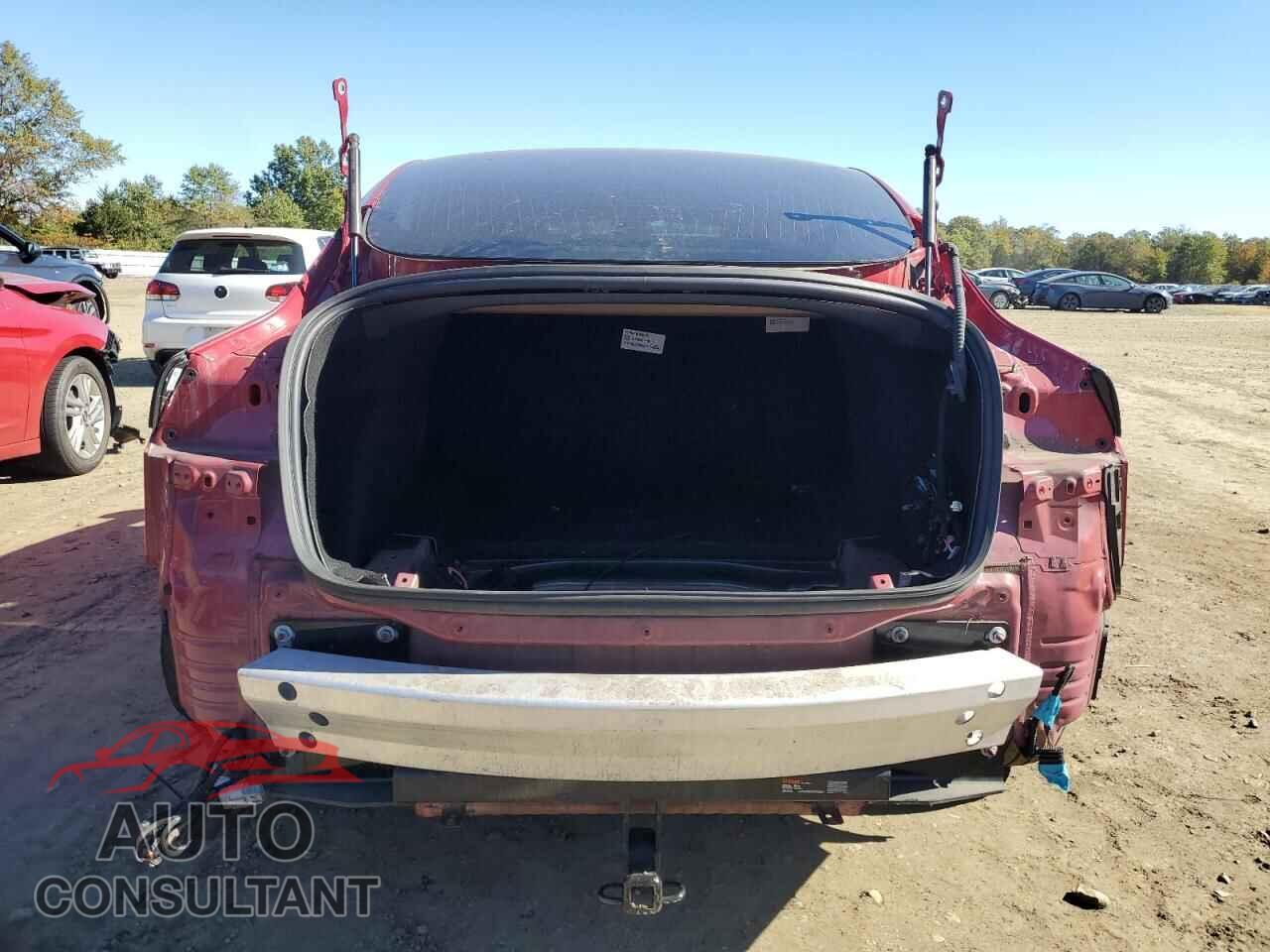TESLA MODEL 3 2019 - 5YJ3E1EB5KF452416